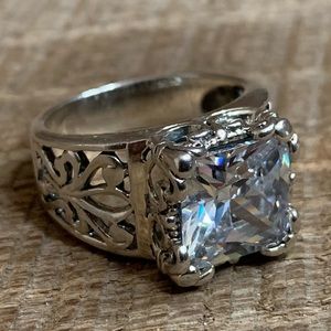 Silpada 925 Sterling CZ Square Filigree Ring